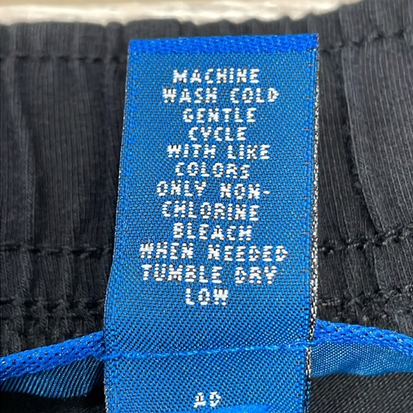 Karen Scott Sport Black Knit Drawstring Shorts Pockets M - Picture 8 of 10